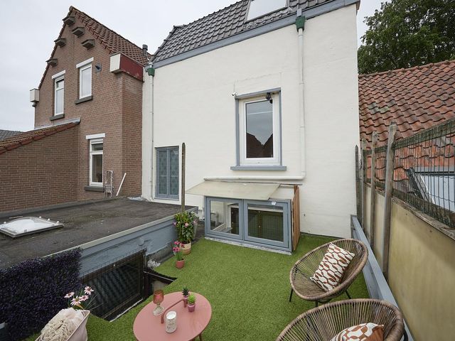 Grenulaan 50, Terneuzen