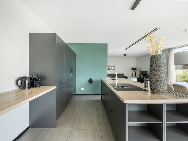 Ridderstee 233, Ouddorp