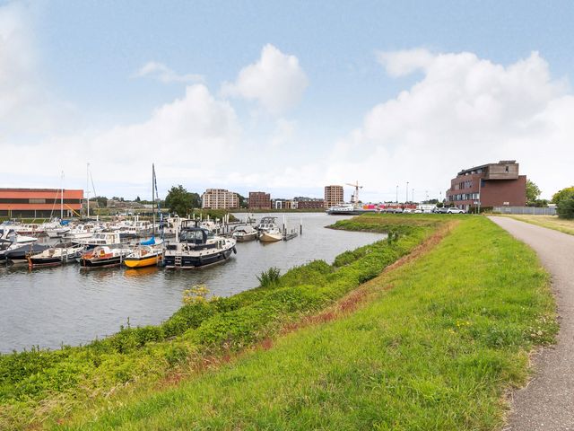 Pontonniersweg 75, Papendrecht