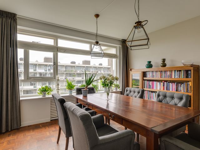 Suzannaland 88, 's-Gravenhage