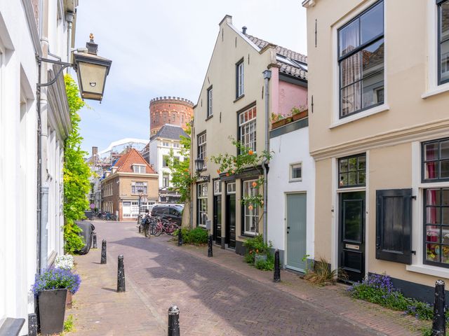 Loeff Berchmakerstraat 23, Utrecht