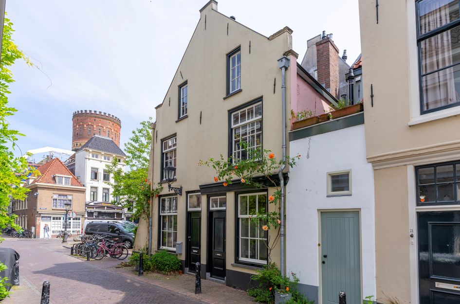 Loeff Berchmakerstraat 23
