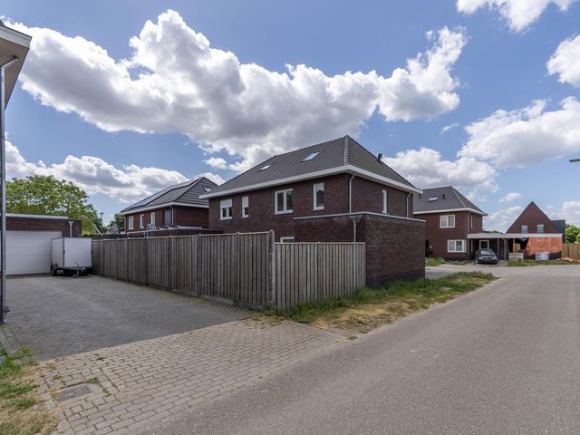 Horstenweg 40, Holthees