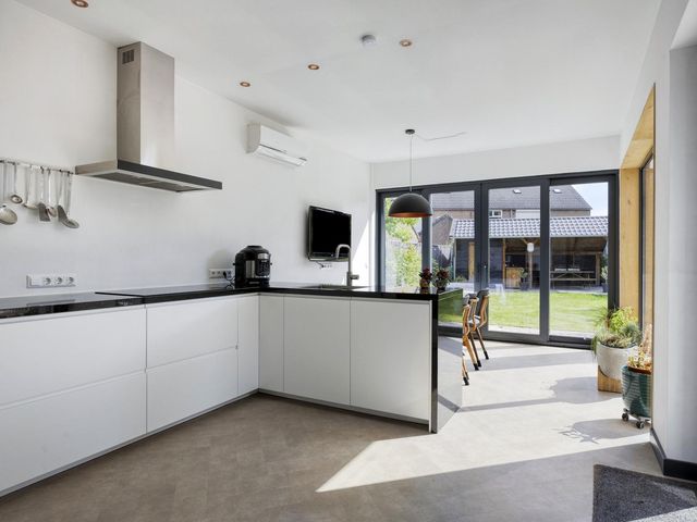 Emmastraat 28, Gennep