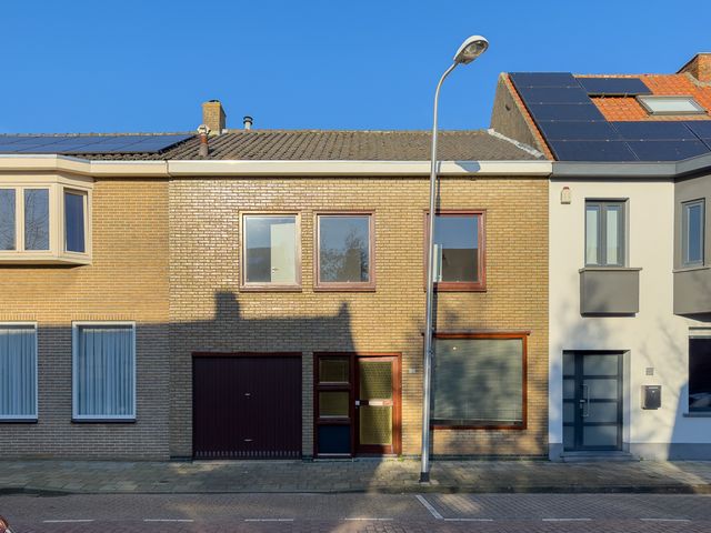 Hulsterloostraat 129, Nieuw Namen