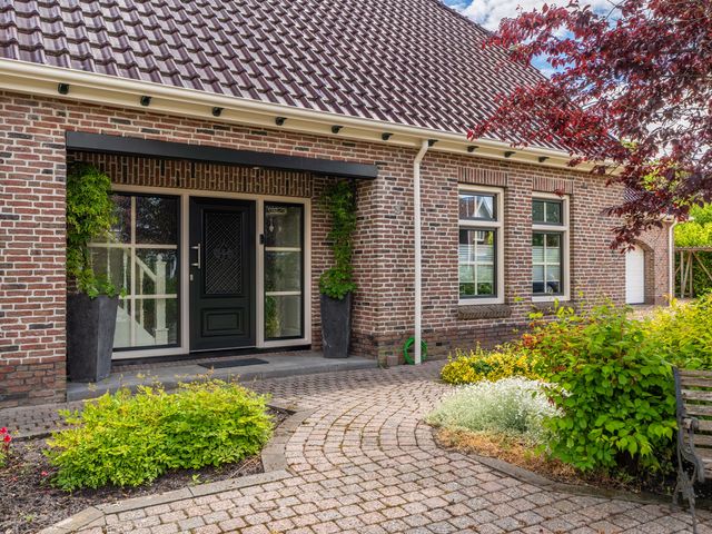 Hoofdstraat 2, Nieuwolda