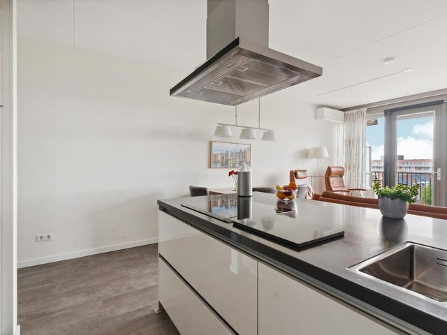 Beneluxlaan 784, Almere