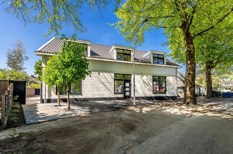 van Oosthuyselaan 79a