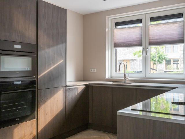 Pieter de Hoochstraat 10, Dordrecht
