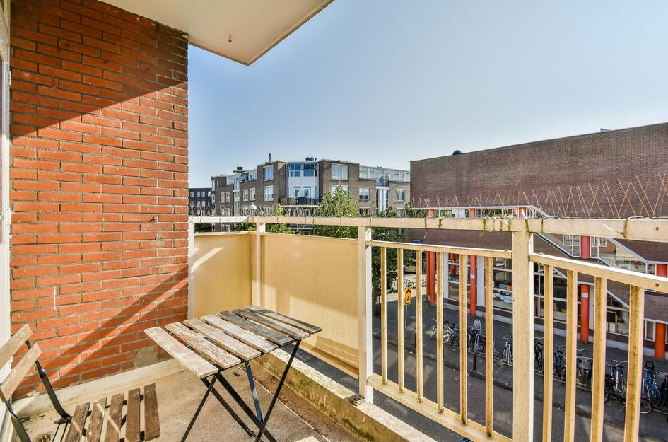 Riouwstraat 128