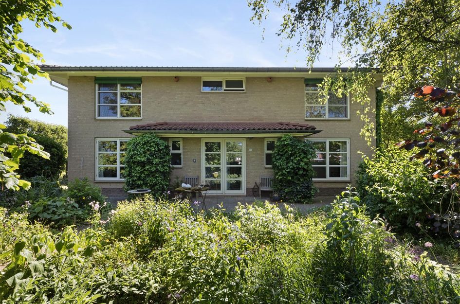 De Steeg 16