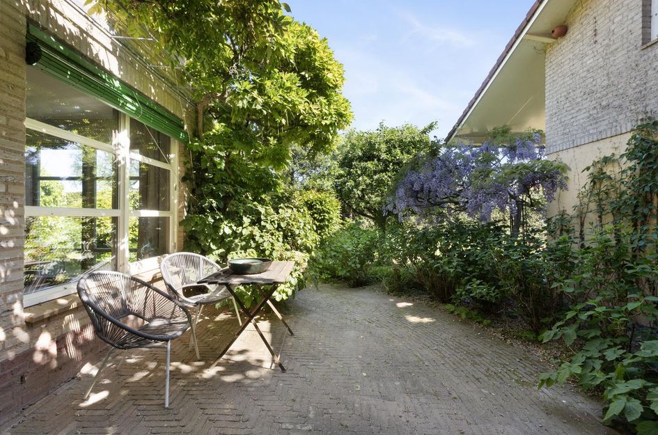 De Steeg 16
