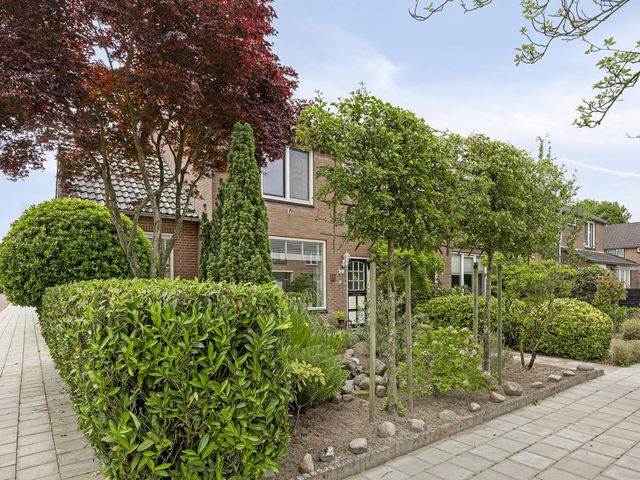 Bosserdijk 20, Hoogland