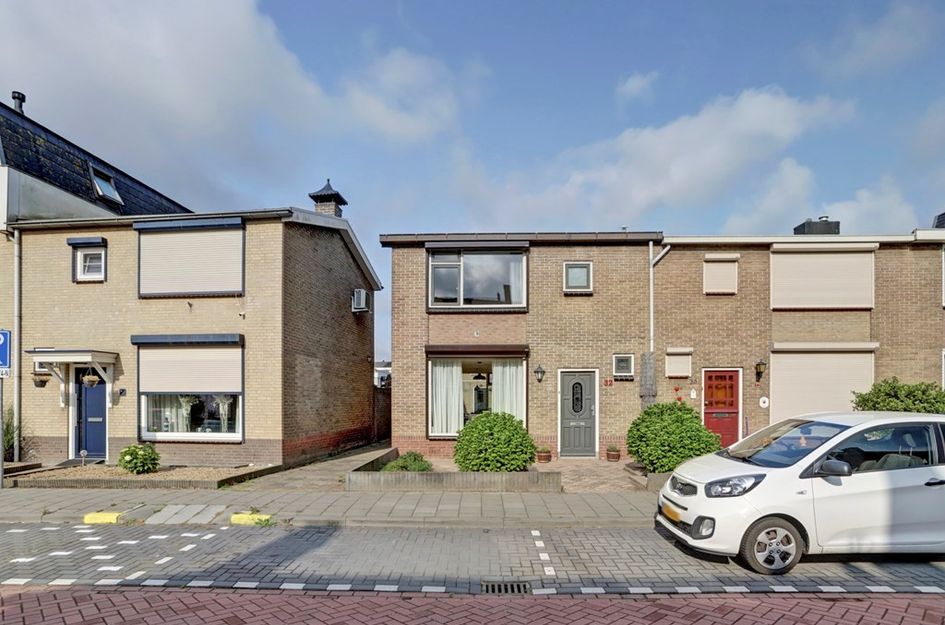 Goudenregenstraat 32