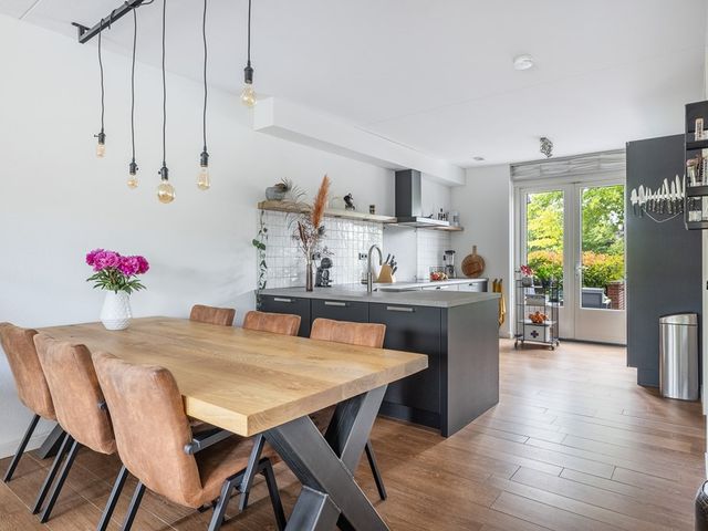 Sophialaan 19, Hendrik-Ido-Ambacht