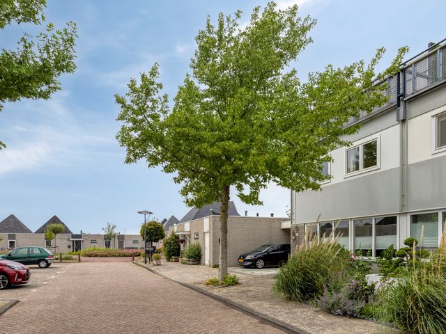 Annie van Hattemstraat 23, Leiden