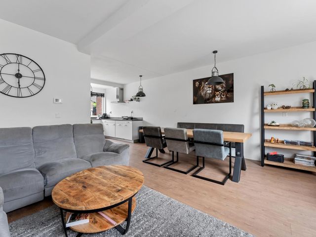 Esdoorndreef 88, Vlaardingen
