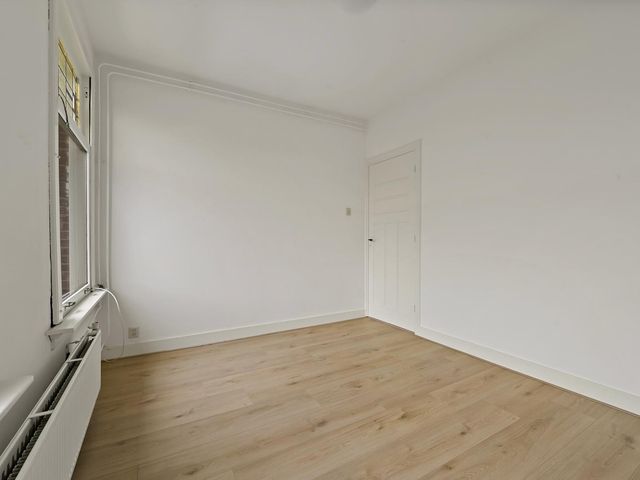 Velpsestraat 179, 's-Gravenhage