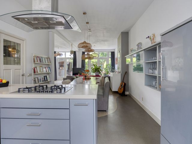 Valdezstraat 4, Leiden