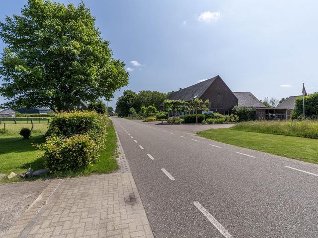 Oirloseweg 1, Oirlo