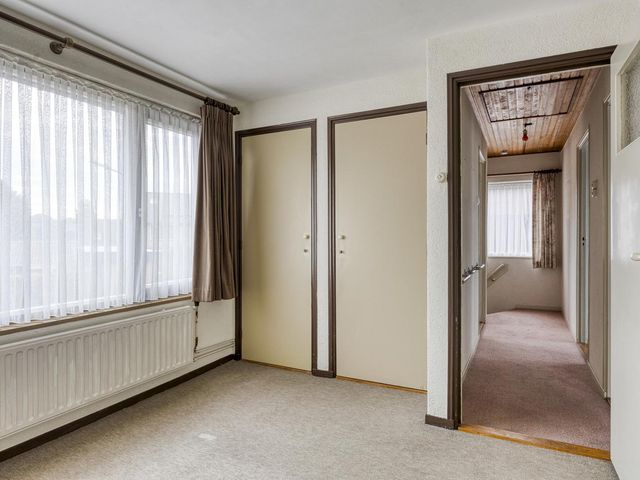 Spreeuwstraat 7, Mill