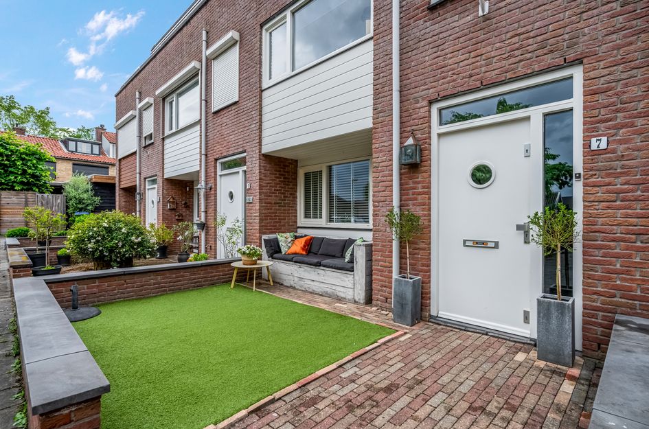 Leliestraat 7