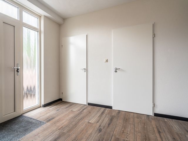 Kanaalsterlaan 3, Beerta