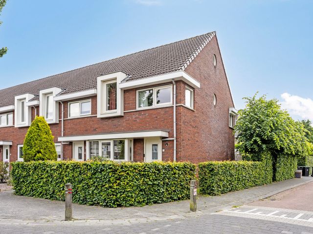 Boskriek 2, Alphen