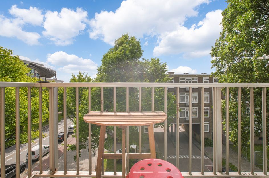 Charlotte de Bourbonstraat 1 3