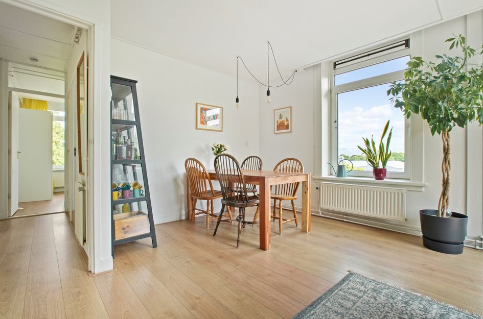 Charlotte de Bourbonstraat 1 3