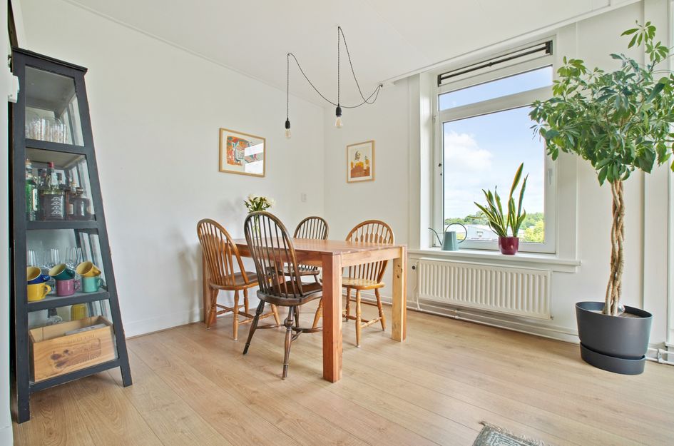 Charlotte de Bourbonstraat 1 3