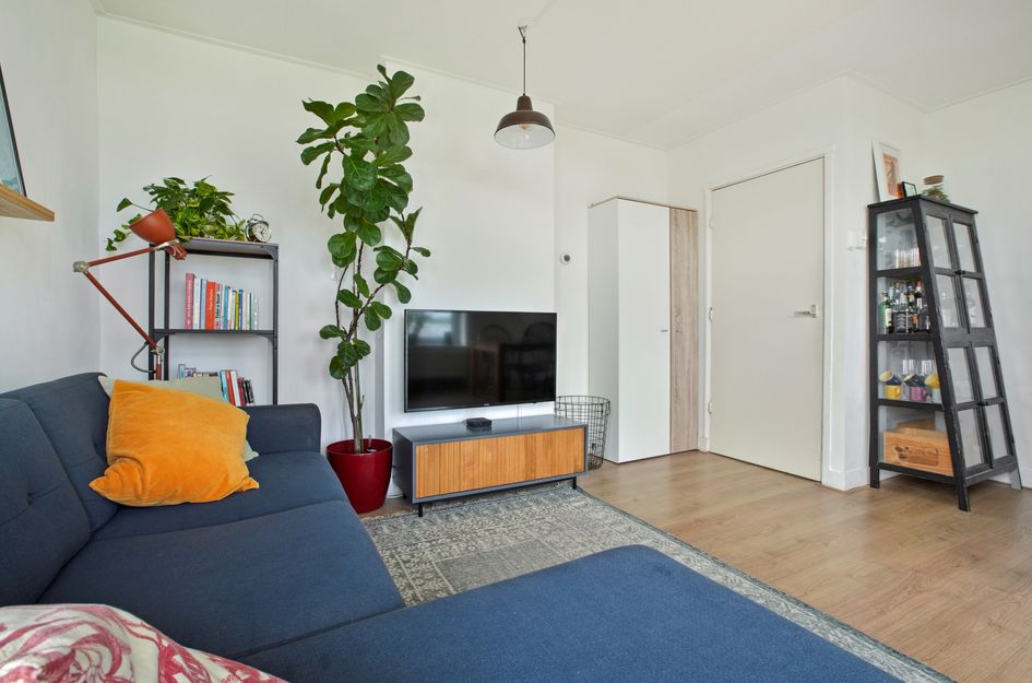 Charlotte de Bourbonstraat 1 3