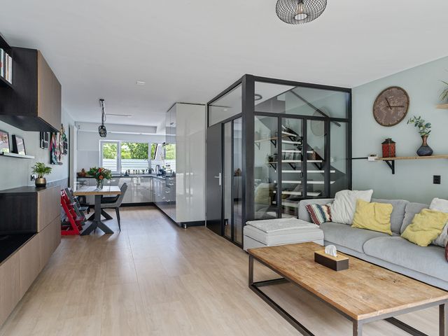 Egholm 27, Hoofddorp