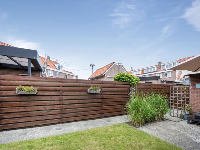 Meeuwenstraat 17, Den Helder