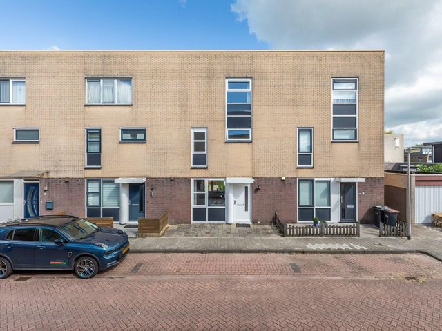 Bromostraat 4, Purmerend