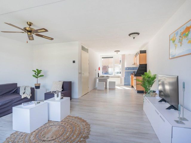 Bromostraat 4, Purmerend