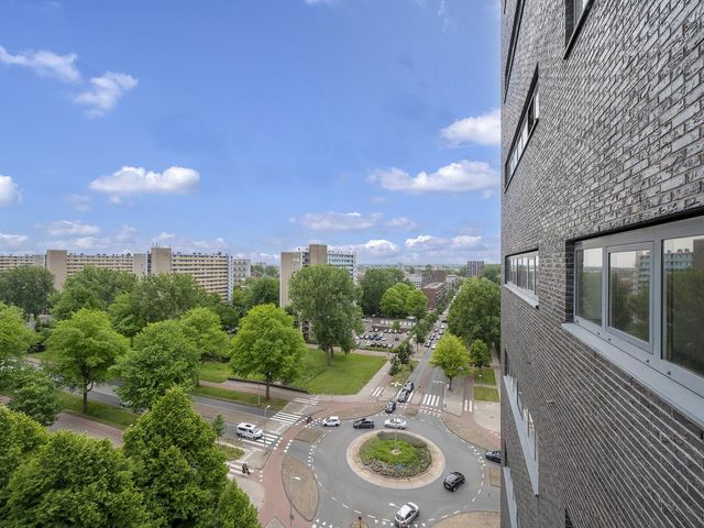 Osdorper Ban 736, Amsterdam