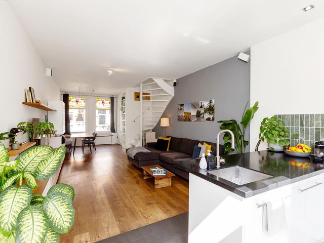 Van Limburg Brouwerstraat 13, Utrecht