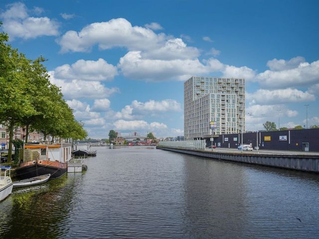 Laakweg 24, 's-Gravenhage