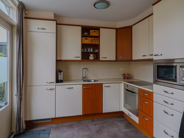Putstraat 2, Streefkerk