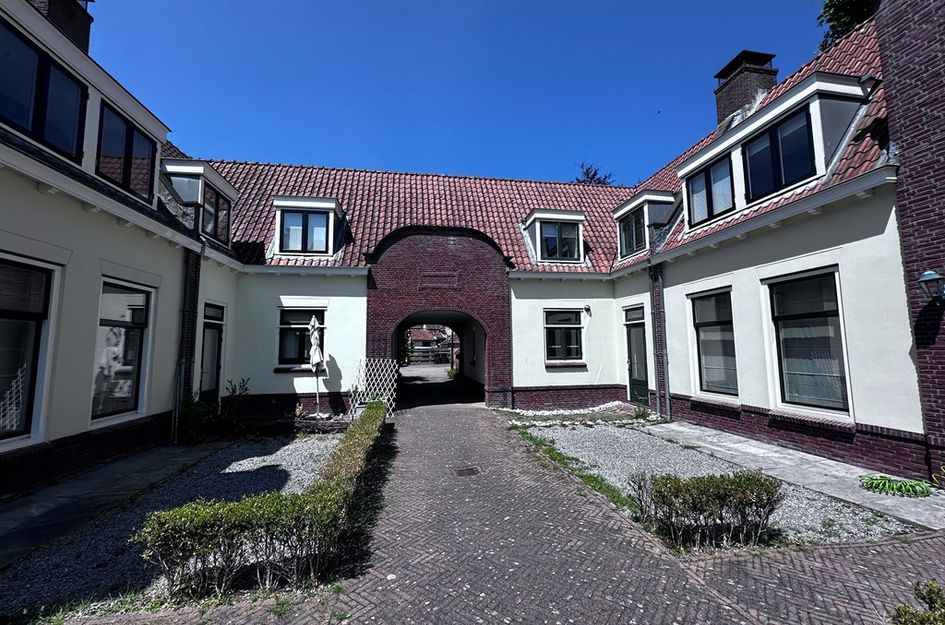 Regthuyshof 1