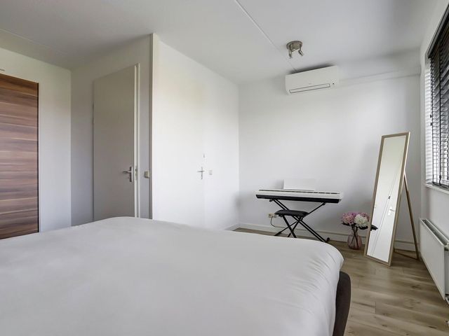 Amaliaplein 5, Wemeldinge
