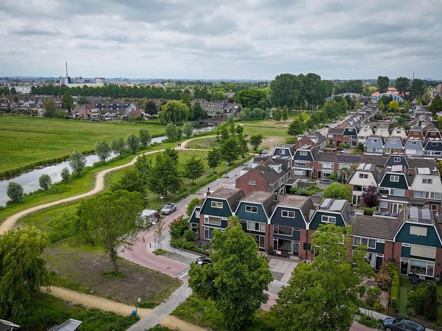 Hollandiastraat 11, Wormer