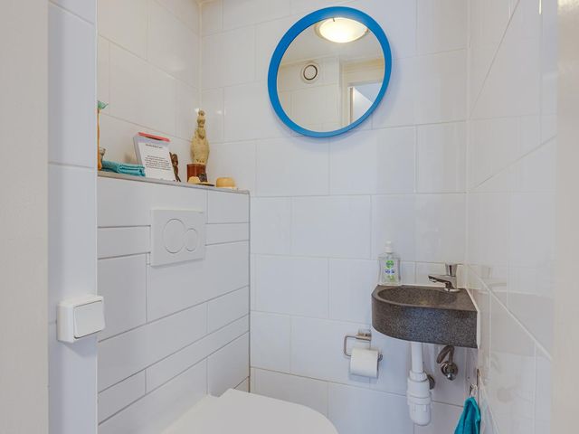 Suze Groenewegerf 4, Voorschoten