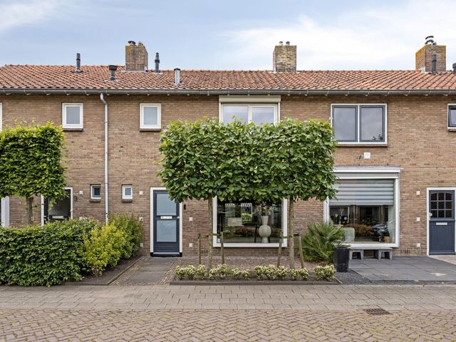 Magnoliaplein 10, IJsselmuiden