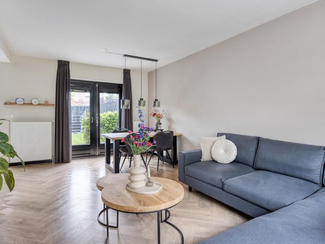 Magnoliaplein 10, IJsselmuiden