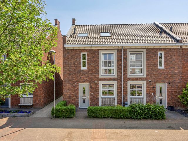 Blankestijnhof 9, Veenendaal