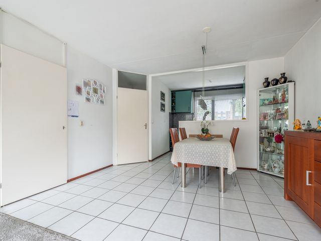 Benedenmonde 16, Nieuwegein