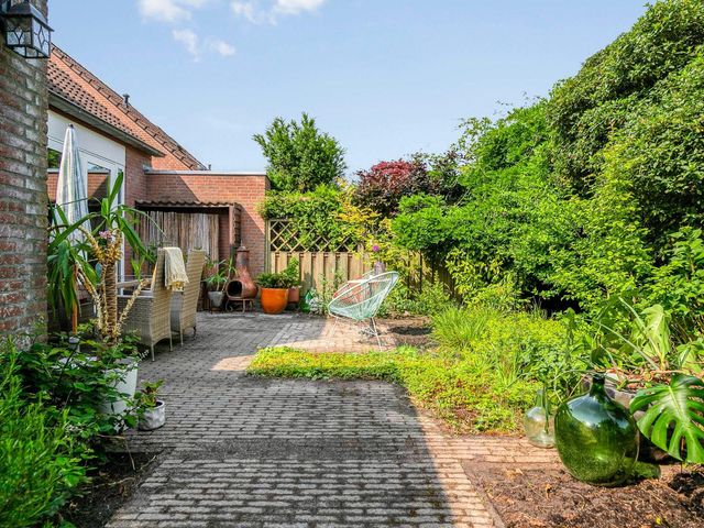 Roerdomp 91, Etten-Leur
