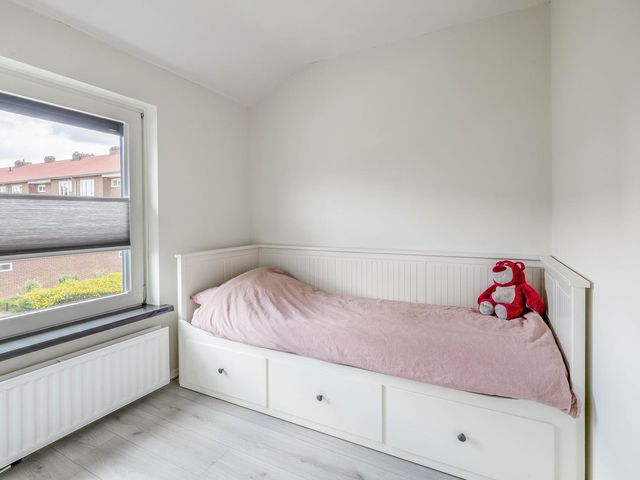 van Kleefstraat 8, Tegelen
